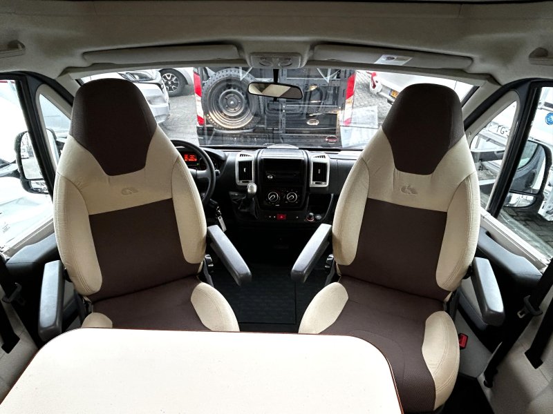 Adria Coral A 670 SL Capucine 2015