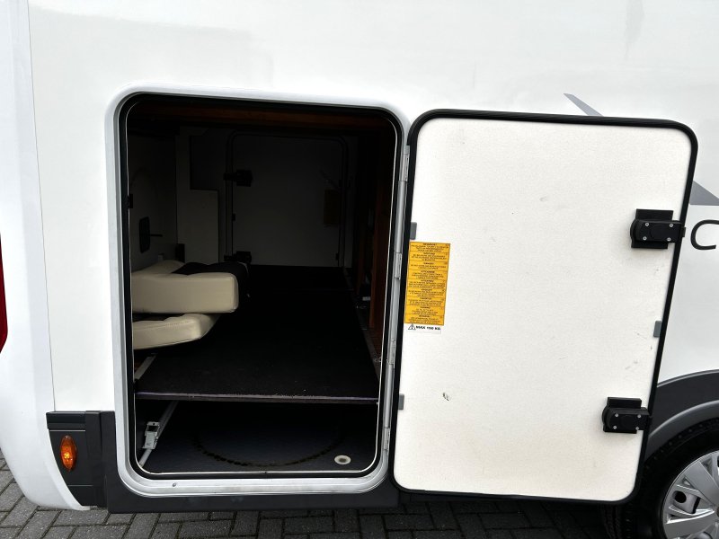 Adria Coral A 670 SL Capucine 2015