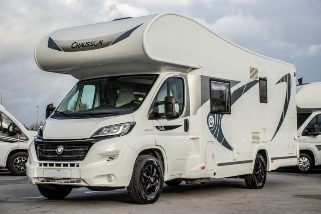 Camping-car Chausson C656 VIP 2020 7 places 140 ch
